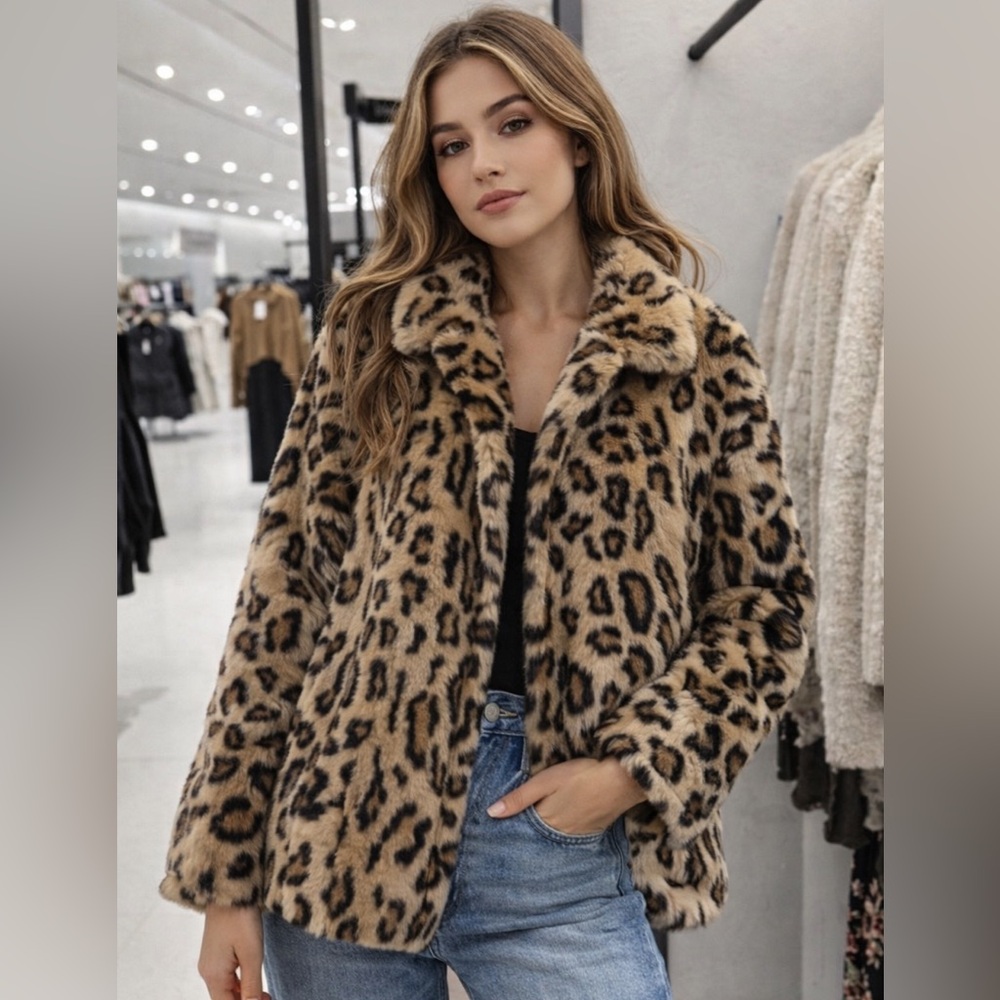 NWT Apparis Margot Leopard‎ Print Faux Fur Coat size 
XS